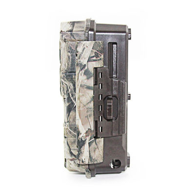 High-end witte flitscamera waterdicht jachtcamera 30MP wildlife camera