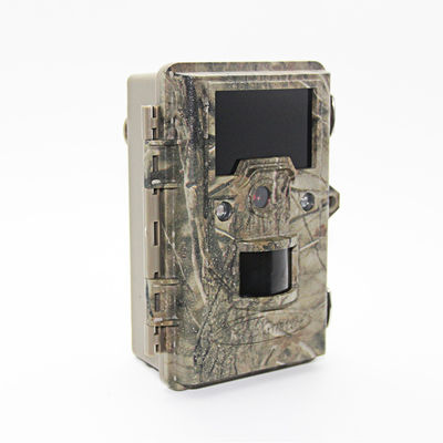 2,4 Duim LCD 30MP HD Wildlife Hunting Camera PIR Sensitivity